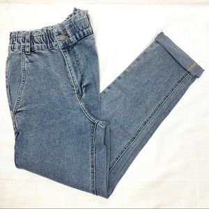 Simple Society Elastic Waist High-rise Skinny Leg Mom Jeans Size  1 / 25 Jeans